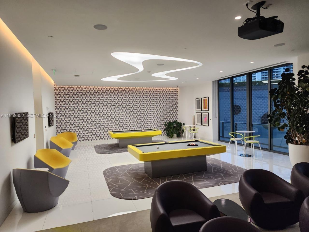 501 NE 31st St , Unit 2401, Miami, FL 33137 Photo