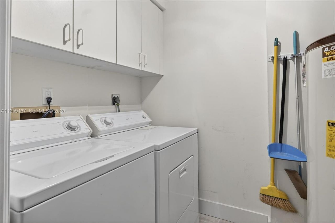 9725 NW 52nd St , Unit 103, Doral, FL 33178 Photo