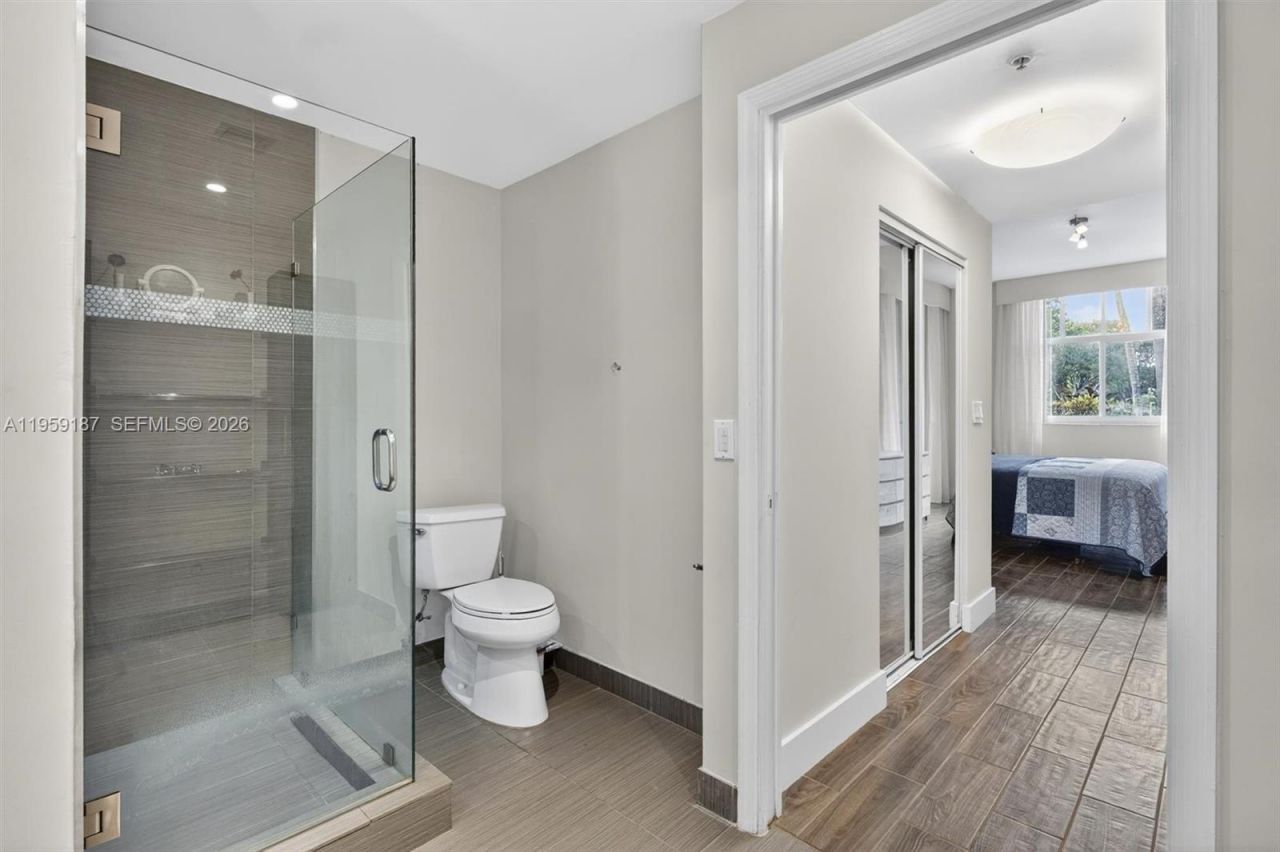 9725 NW 52nd St , Unit 103, Doral, FL 33178 Photo