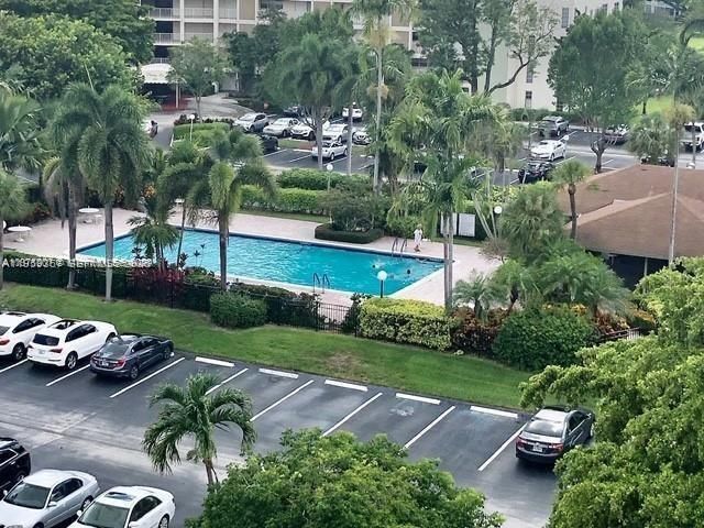 2940 N Course Dr, Unit 910, Pompano Beach, FL 33069 Photo