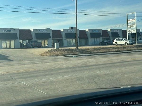 4722 S Mingo Road, Tulsa, OK 74146