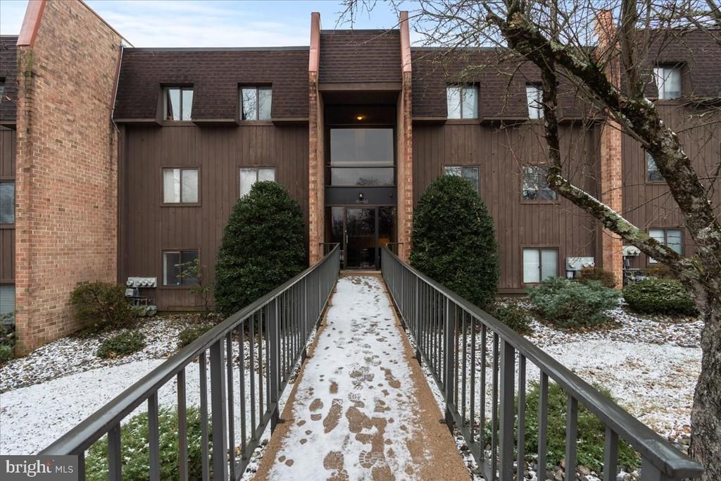 41 Hermitage Drive, New Hope, PA 18938 Main Photo