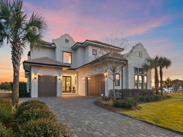 4572 Sailmaker Lane, Destin, FL 32541