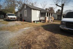 1910 Clifton Street photo 4