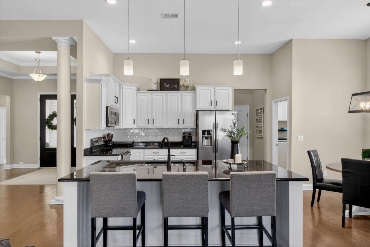 408 Kilarney Road Photo 13