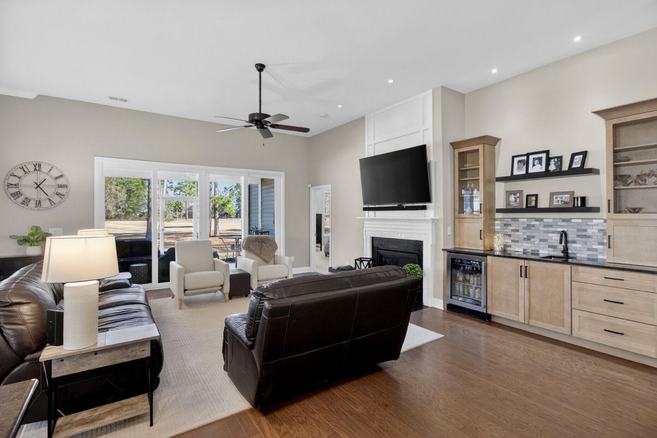 408 Kilarney Road Photo 9