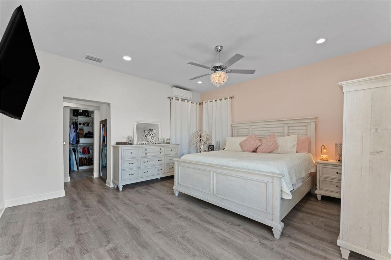 7811 1st Avenue S, Saint Petersburg, FL 33707 Photo