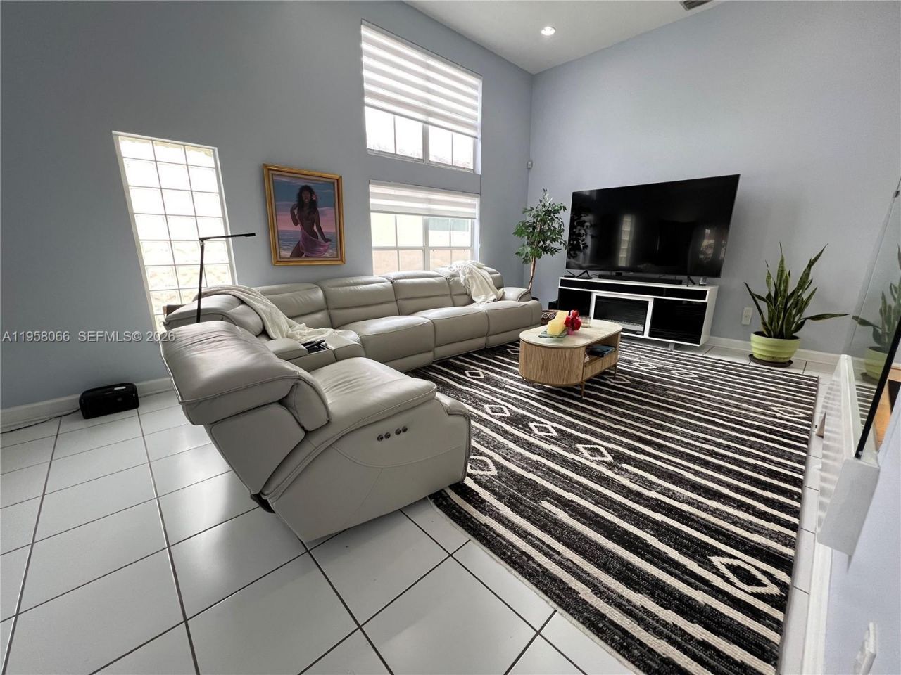 13249 NW 9th Ln, Miami, FL 33182 Photo