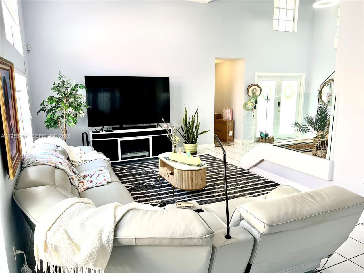 13249 NW 9th Ln, Miami, FL 33182 Photo