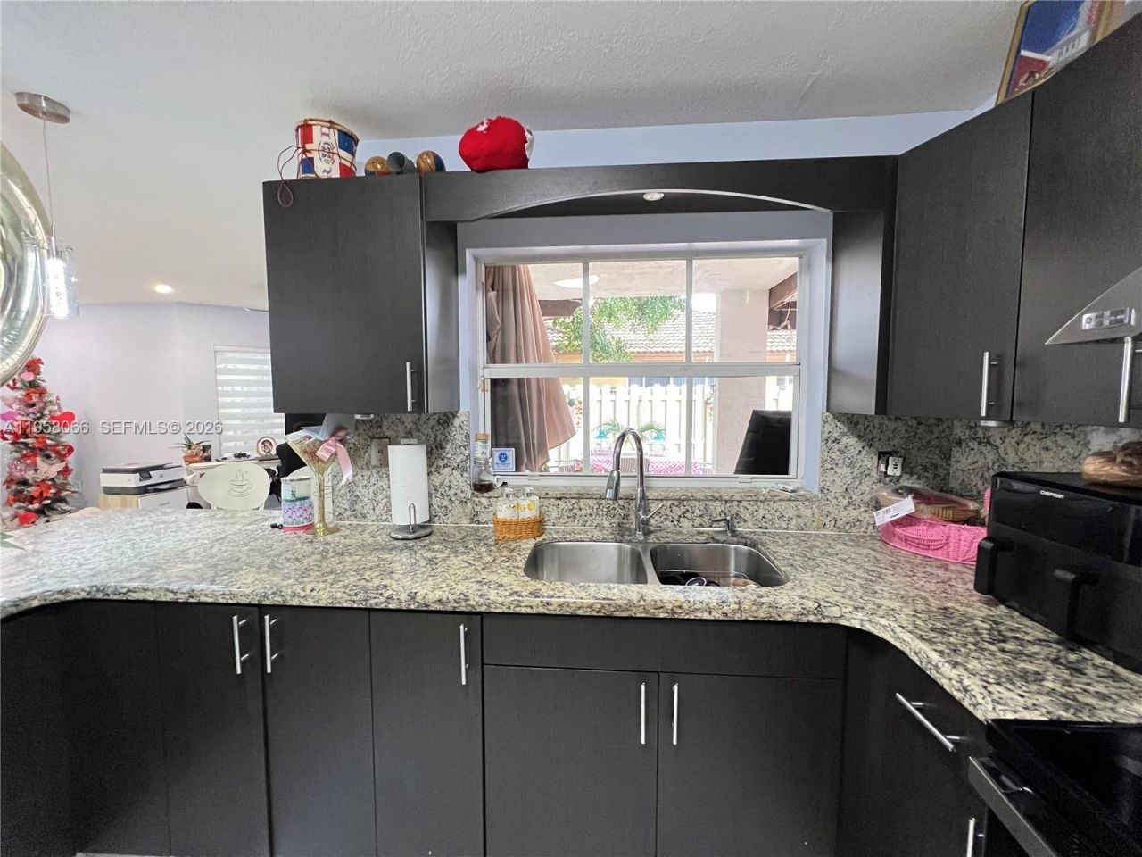 13249 NW 9th Ln, Miami, FL 33182 Photo