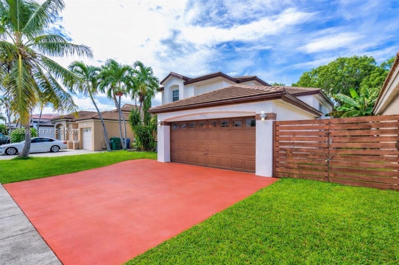 13249 NW 9th Ln , Miami, FL 33182 Photo