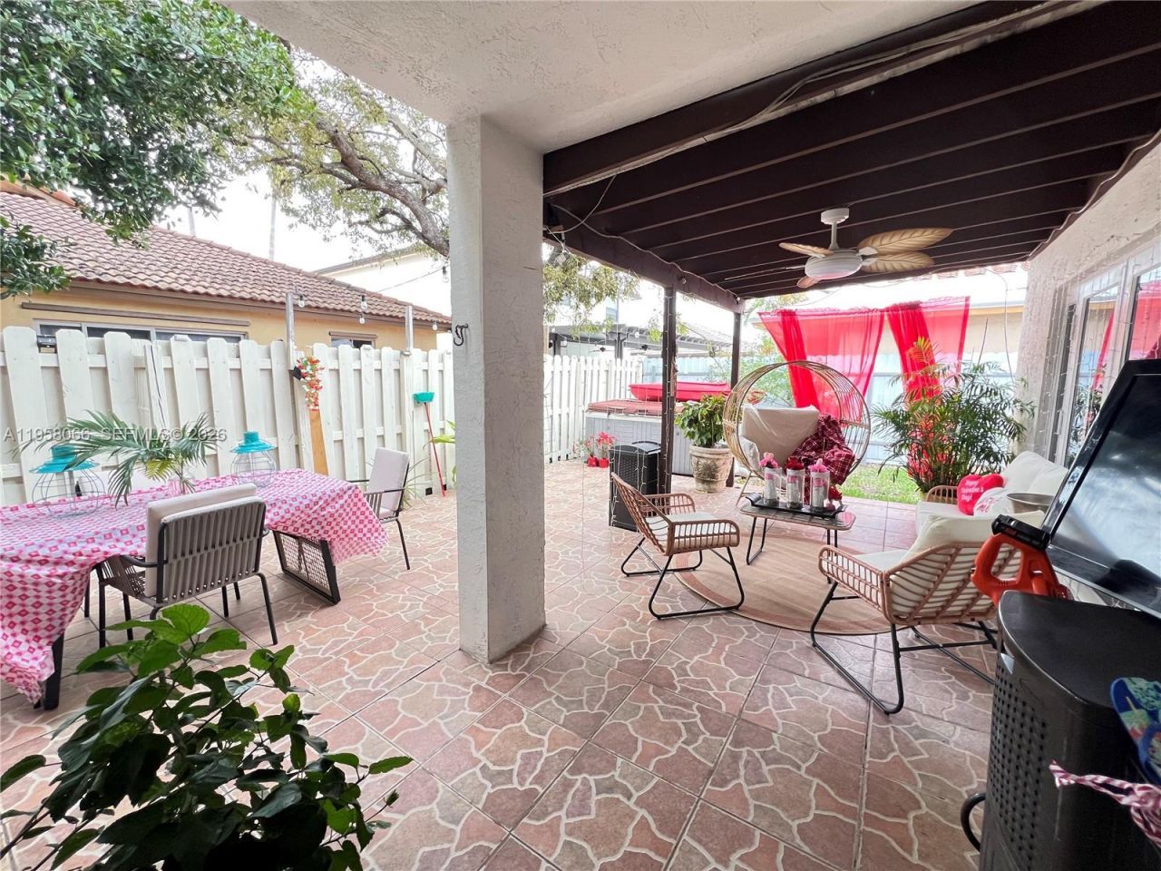 13249 NW 9th Ln, Miami, FL 33182 Photo