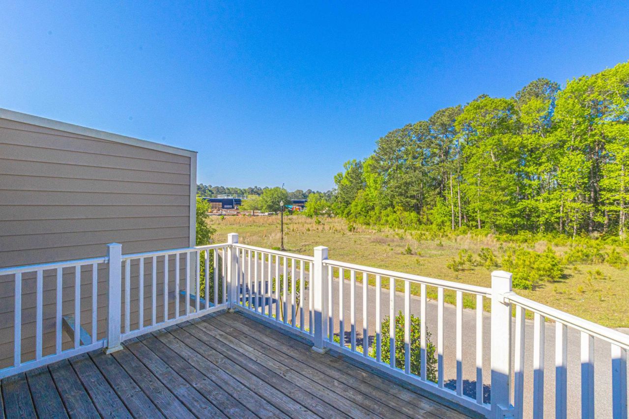 105 Villa Mar Dr. Photo 35