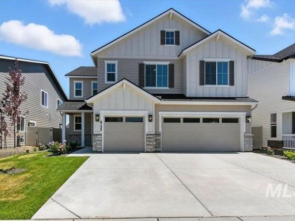 6135 N Senita Hills Ave, Meridian, ID 83646