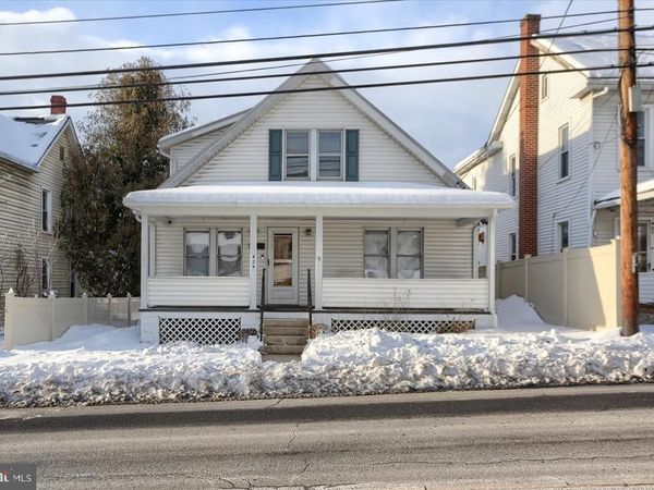 425 E WALNUT STREET, LEWISTOWN, PA 17044