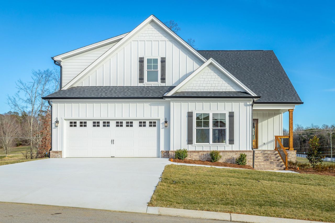 204 Goose Creek Circle Soddy Daisy, TN 37379