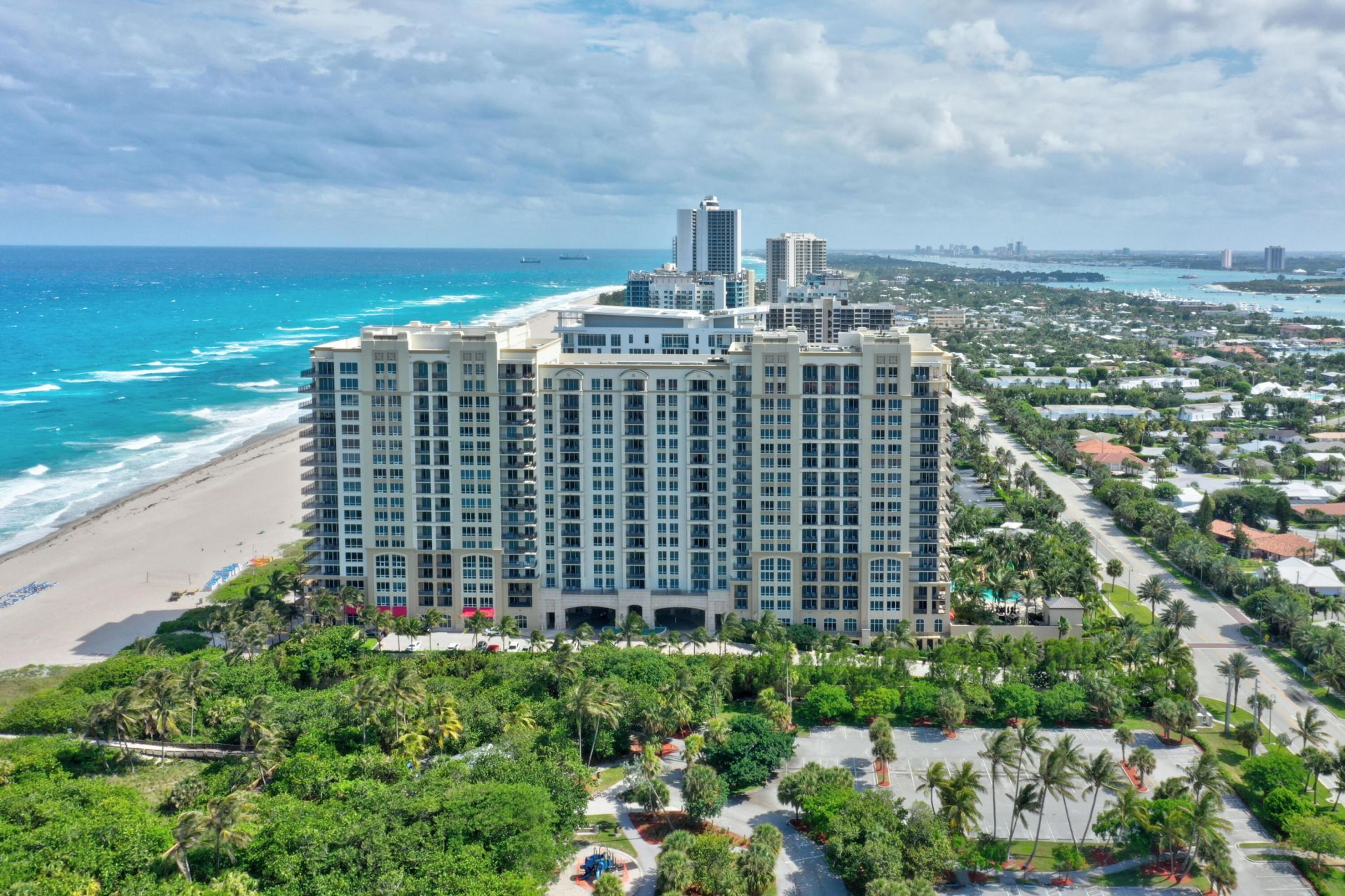 3800 N Ocean Drive, Unit 452, Singer Island, FL 33404 Photo