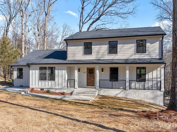 2011 E Barden Road, Charlotte, NC 28226