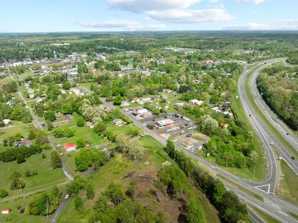 920 S Holly St, Monterey, TN 38574