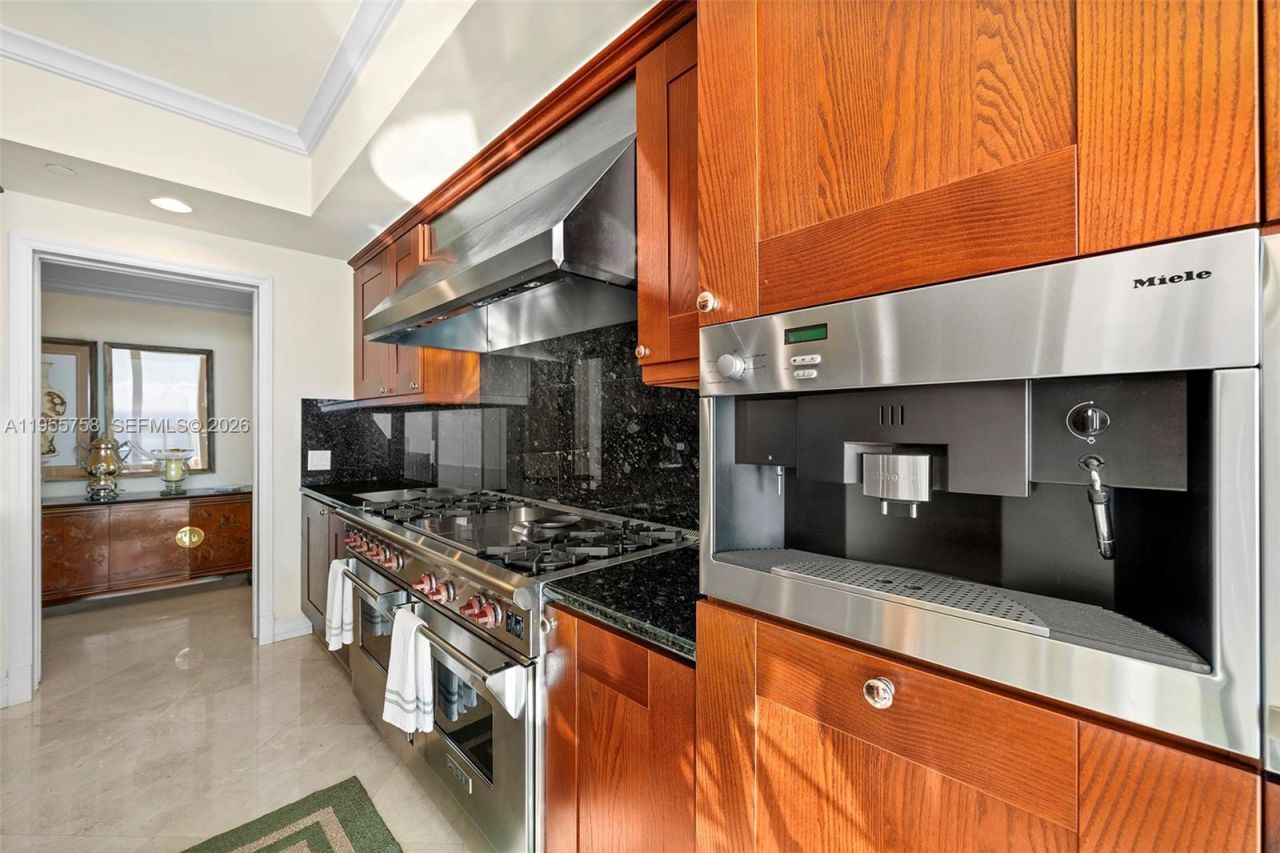 17875 Collins Ave, Unit 4103, Sunny Isles Beach, FL 33160 Photo