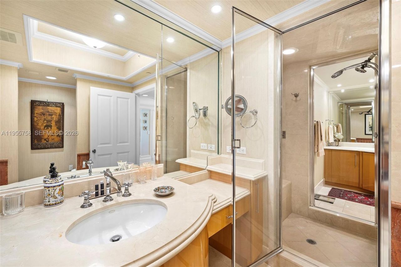 17875 Collins Ave, Unit 4103, Sunny Isles Beach, FL 33160 Photo