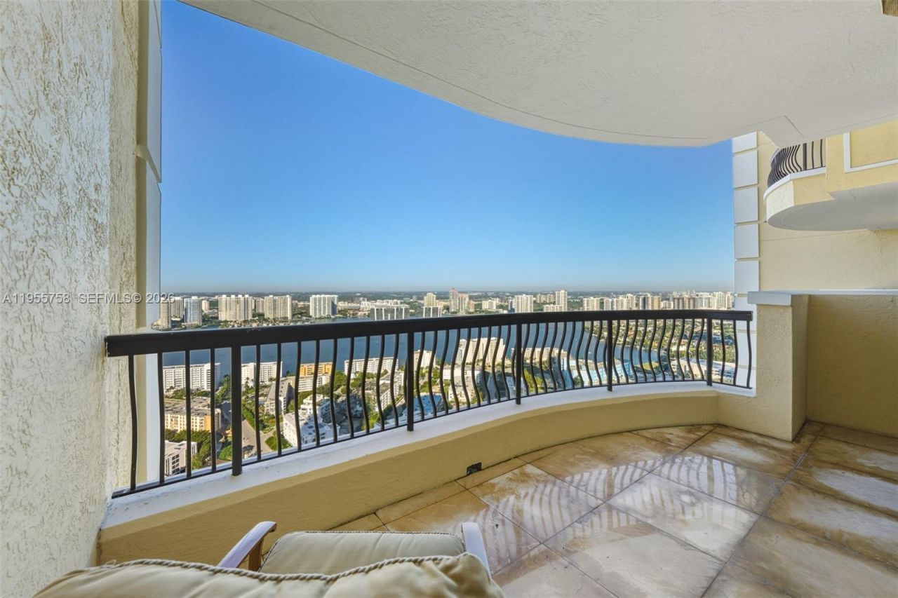 17875 Collins Ave, Unit 4103, Sunny Isles Beach, FL 33160 Photo