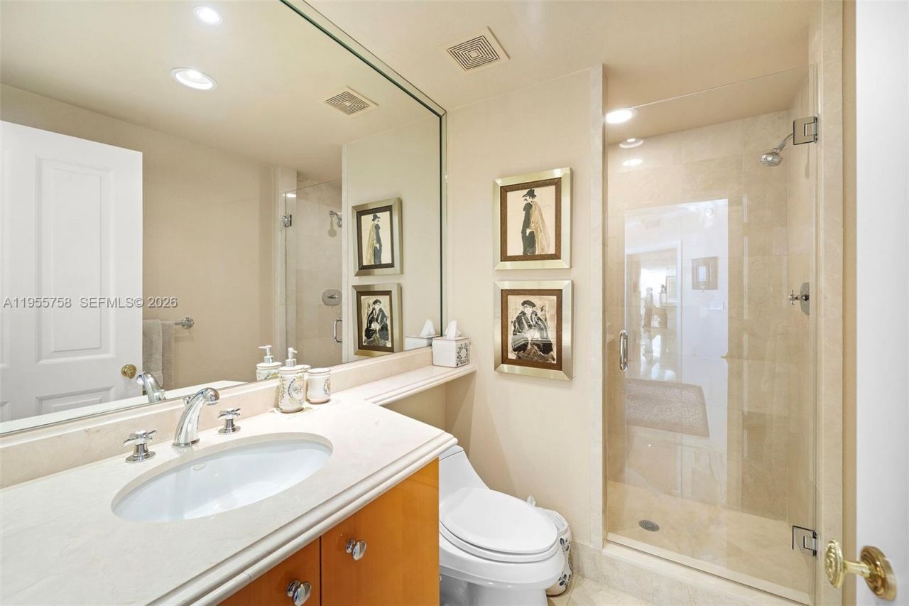 17875 Collins Ave, Unit 4103, Sunny Isles Beach, FL 33160 Photo