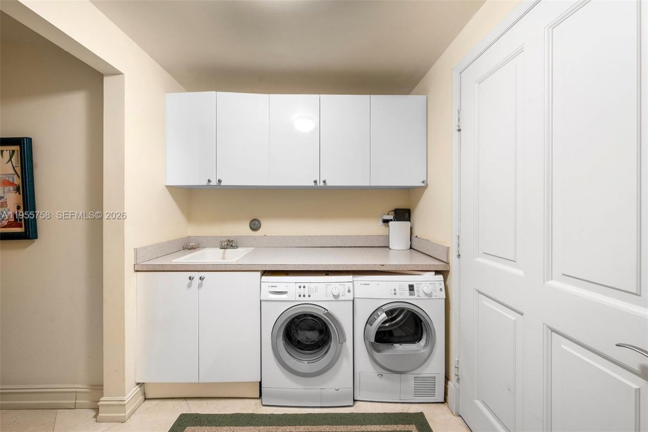 17875 Collins Ave, Unit 4103, Sunny Isles Beach, FL 33160 Photo