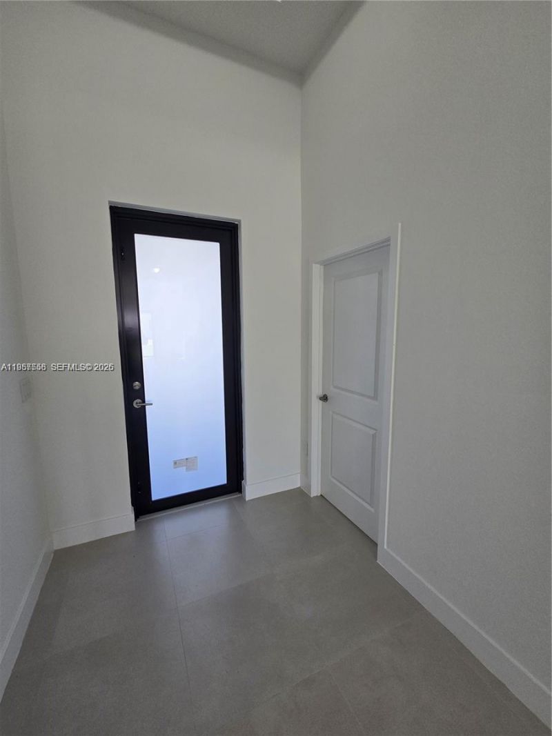 19534 SW 324 St , Homestead, FL 33030 Photo