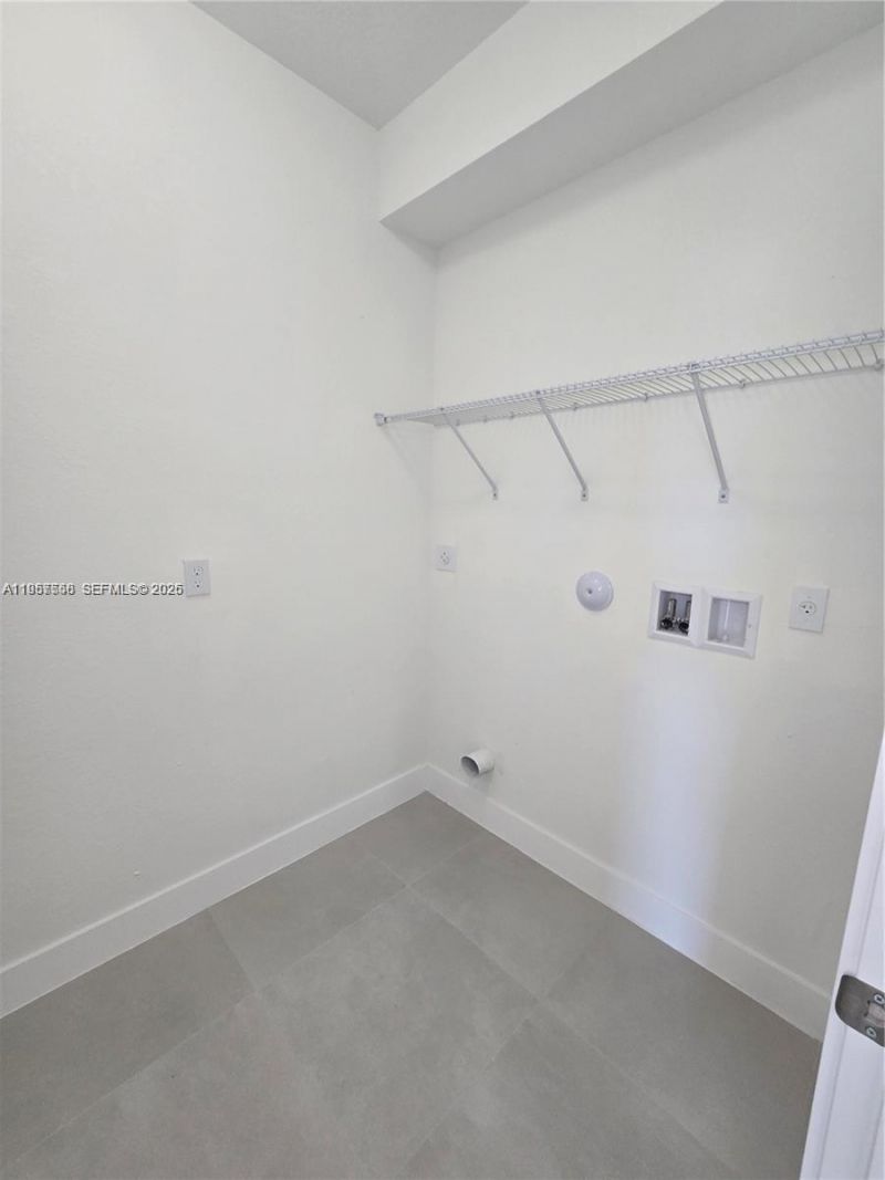 19534 SW 324 St , Homestead, FL 33030 Photo