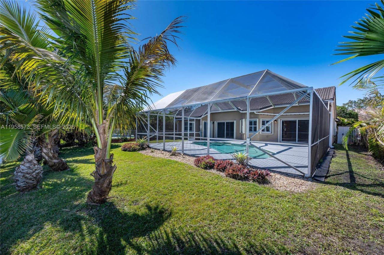 405 SW 198th Ter, Pembroke Pines, FL 33029 Photo