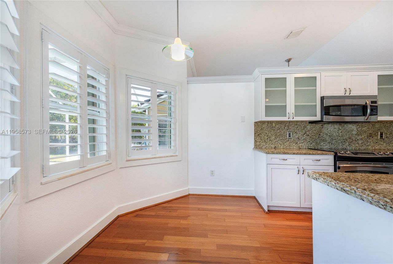 405 SW 198th Ter, Pembroke Pines, FL 33029 Photo