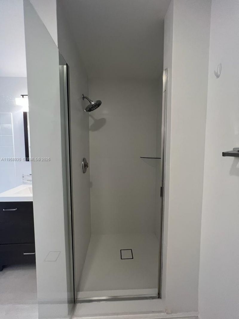 9725 NW 52nd St, Unit 507, Doral, FL 33178 Photo