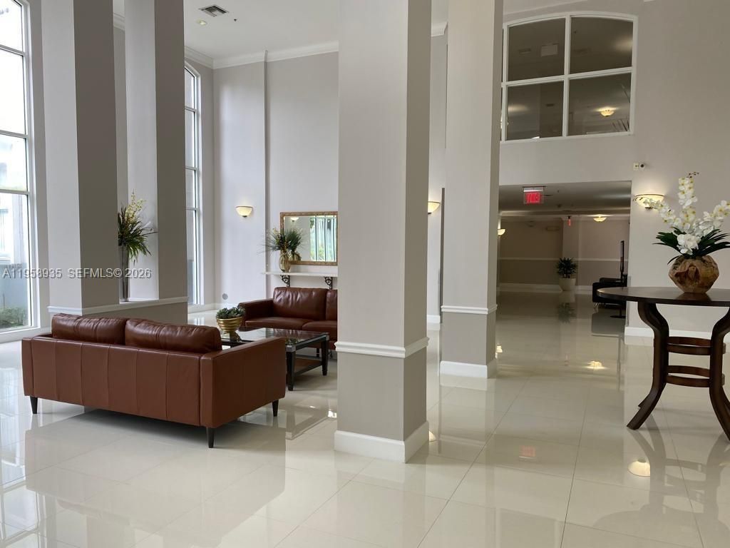 9725 NW 52nd St, Unit 507, Doral, FL 33178 Photo