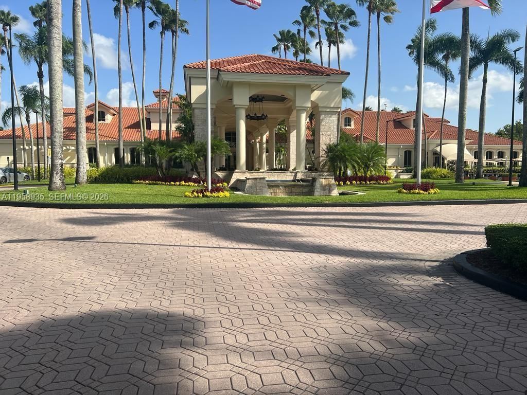 9725 NW 52nd St, Unit 507, Doral, FL 33178 Photo