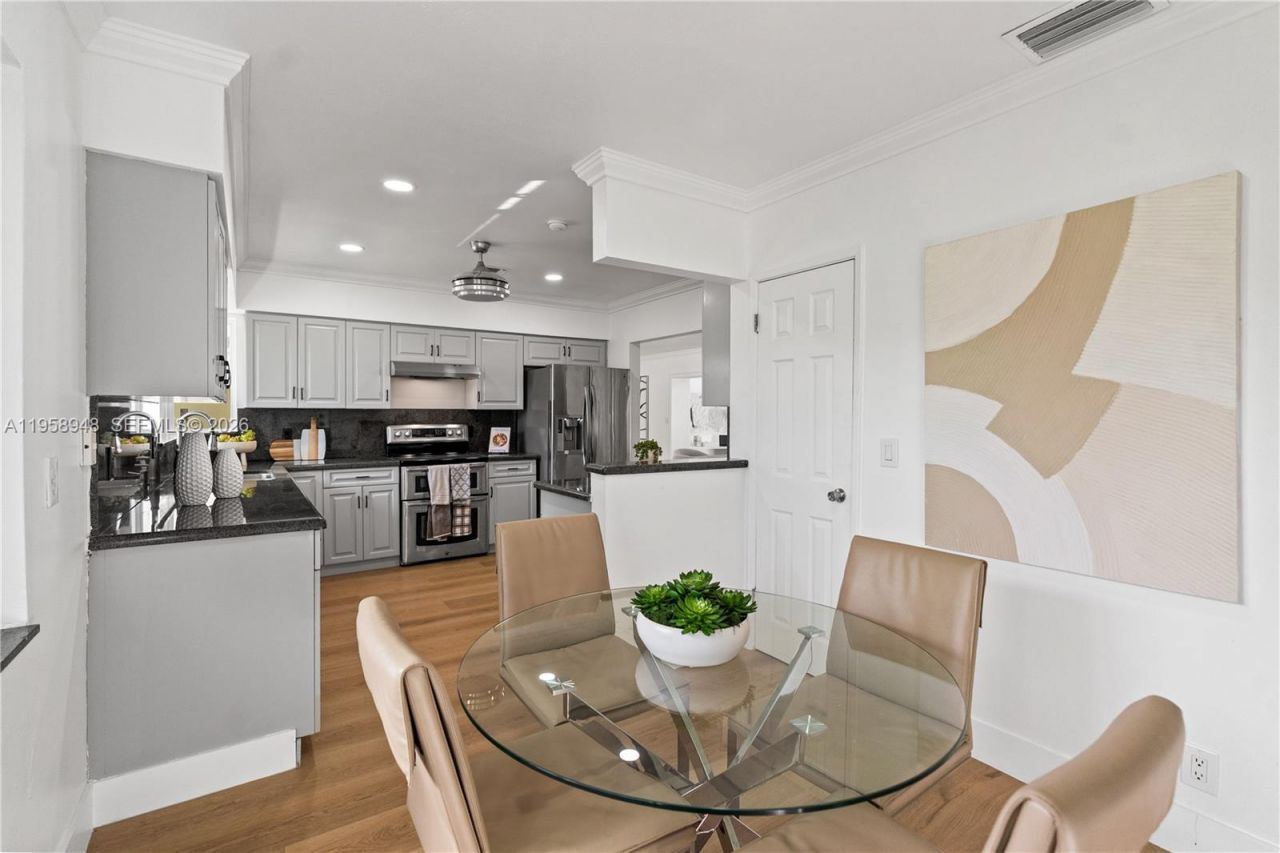 3633 NE 24th Ave, Fort Lauderdale, FL 33308 Photo