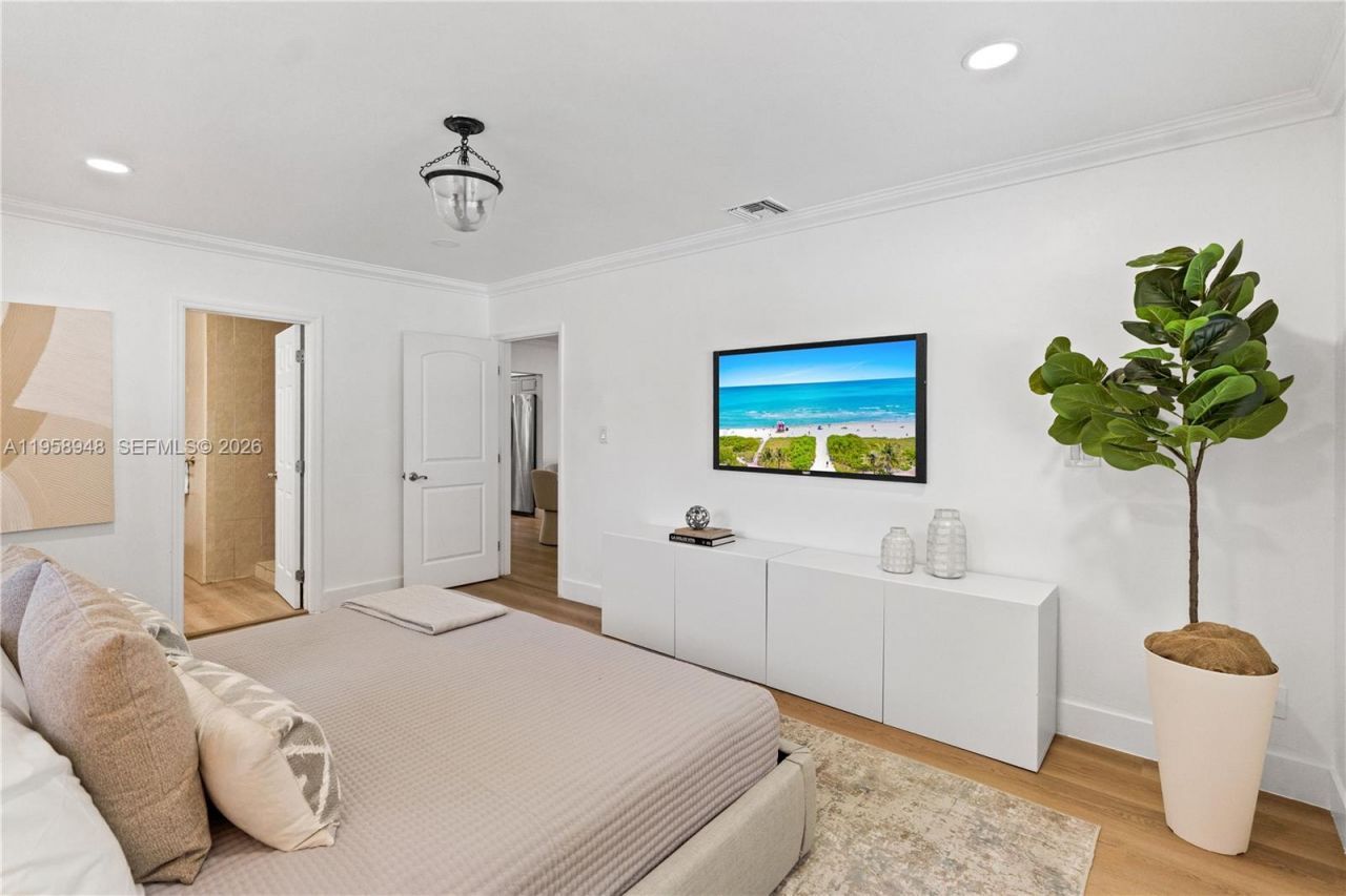 3633 NE 24th Ave, Fort Lauderdale, FL 33308 Photo