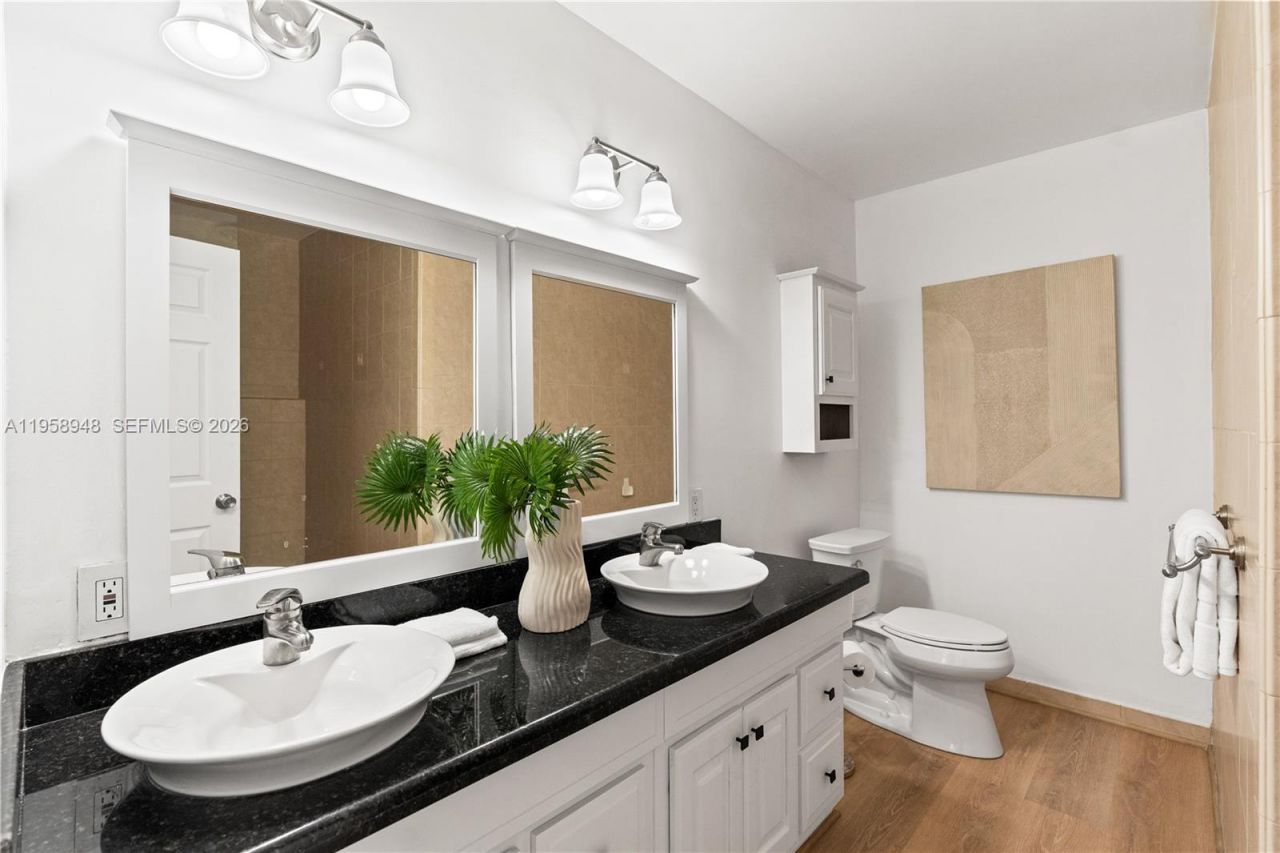 3633 NE 24th Ave, Fort Lauderdale, FL 33308 Photo