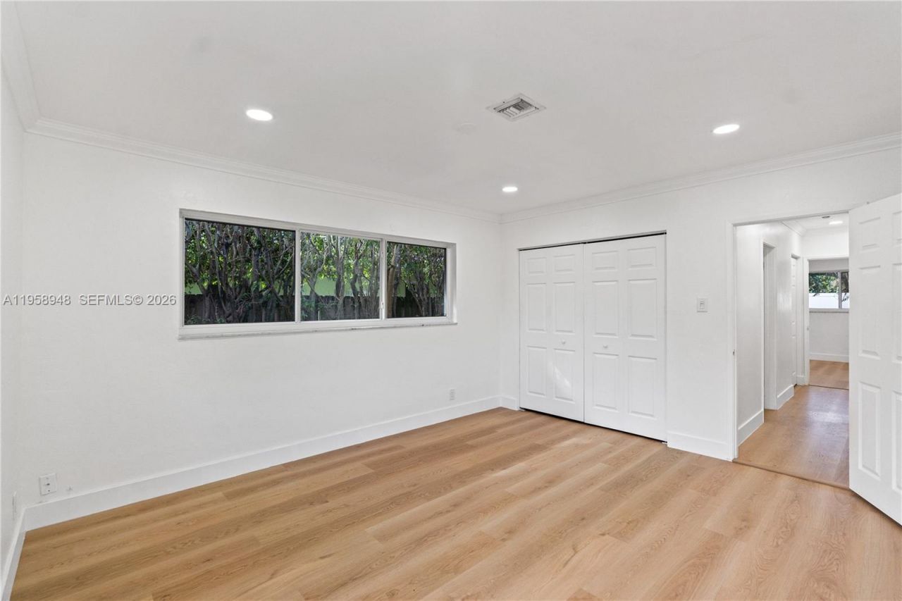 3633 NE 24th Ave, Fort Lauderdale, FL 33308 Photo