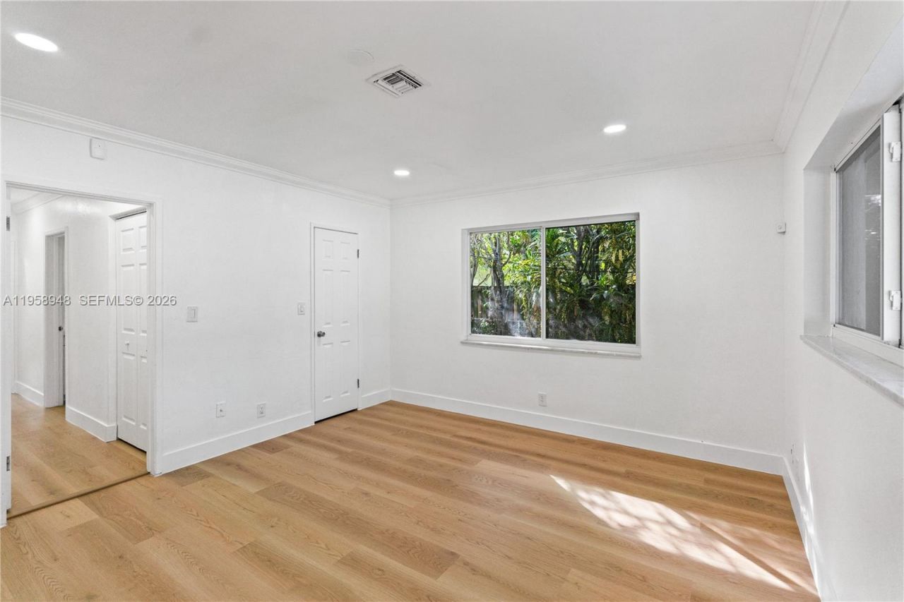 3633 NE 24th Ave, Fort Lauderdale, FL 33308 Photo