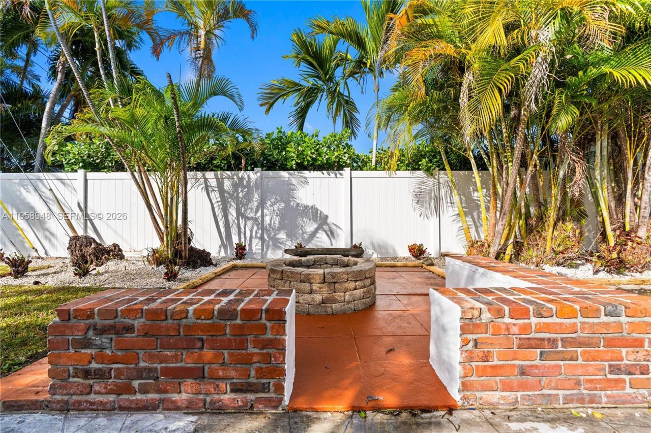 3633 NE 24th Ave, Fort Lauderdale, FL 33308 Photo