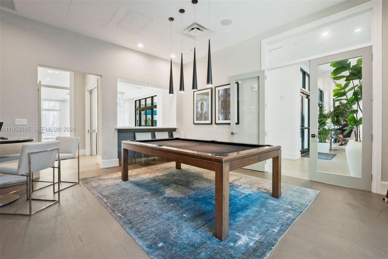 8118 NW 46th Ter, Doral, FL 33166 Photo