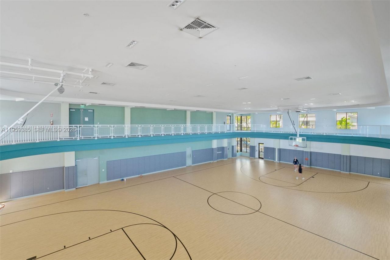 8118 NW 46th Ter, Doral, FL 33166 Photo