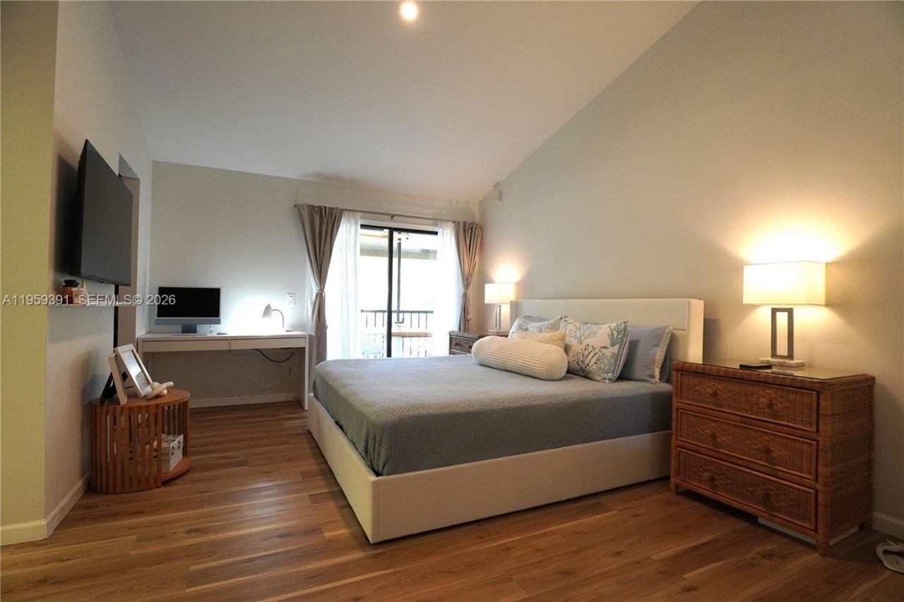 5741 Coach House Cir, Unit H, Boca Raton, FL 33486 Photo