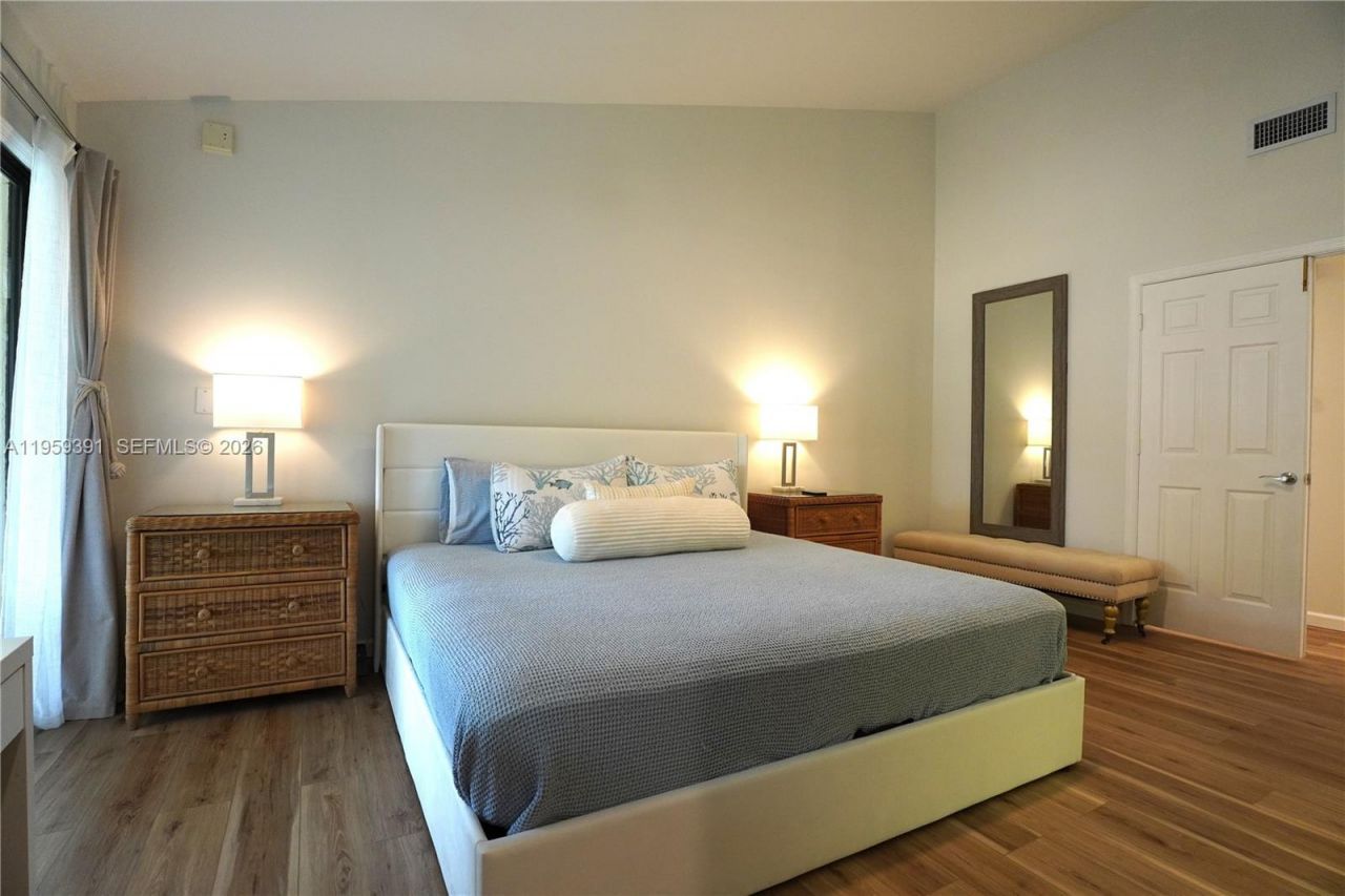 5741 Coach House Cir, Unit H, Boca Raton, FL 33486 Photo