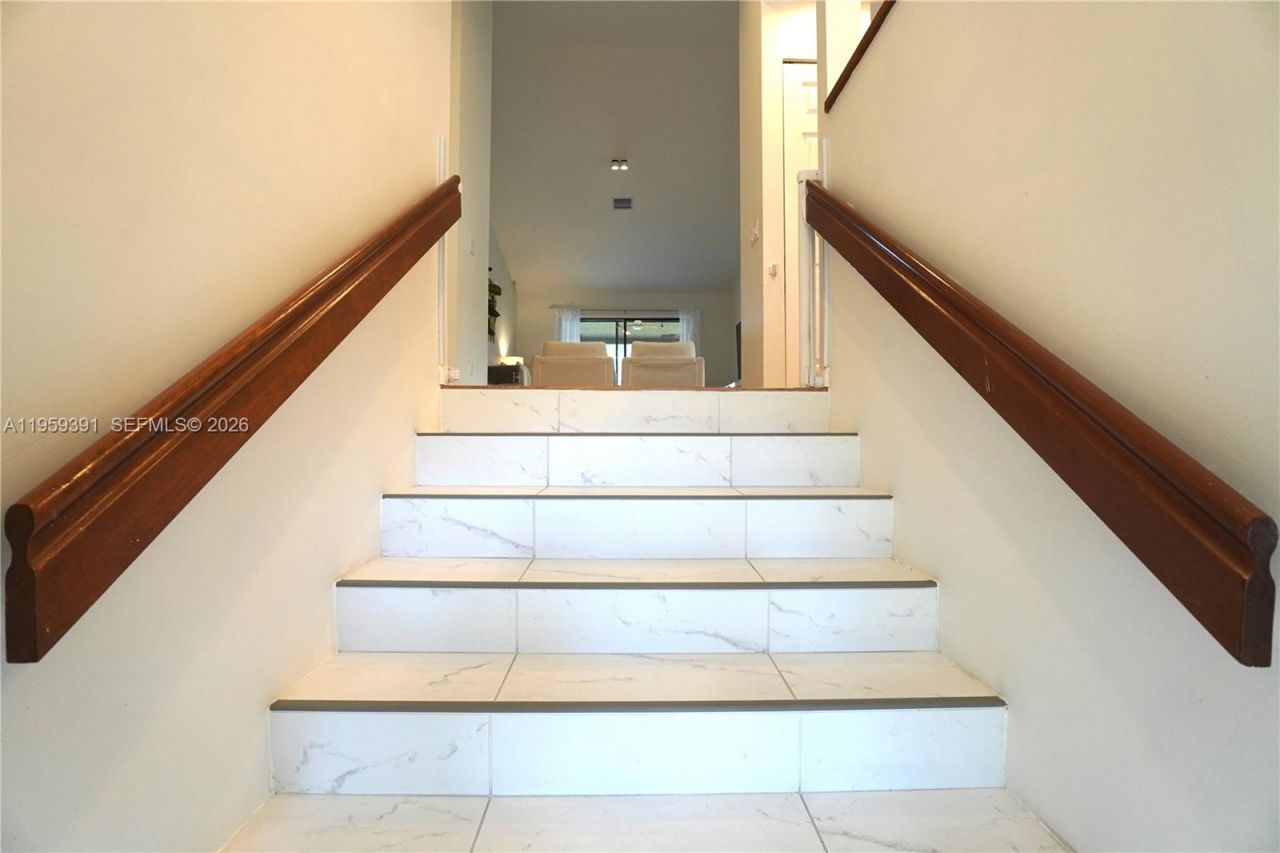 5741 Coach House Cir, Unit H, Boca Raton, FL 33486 Photo