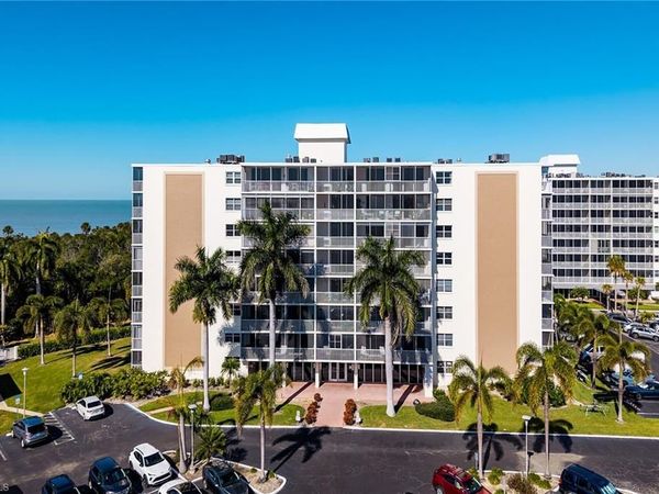 Unit 812, NAPLES, FL 34108
