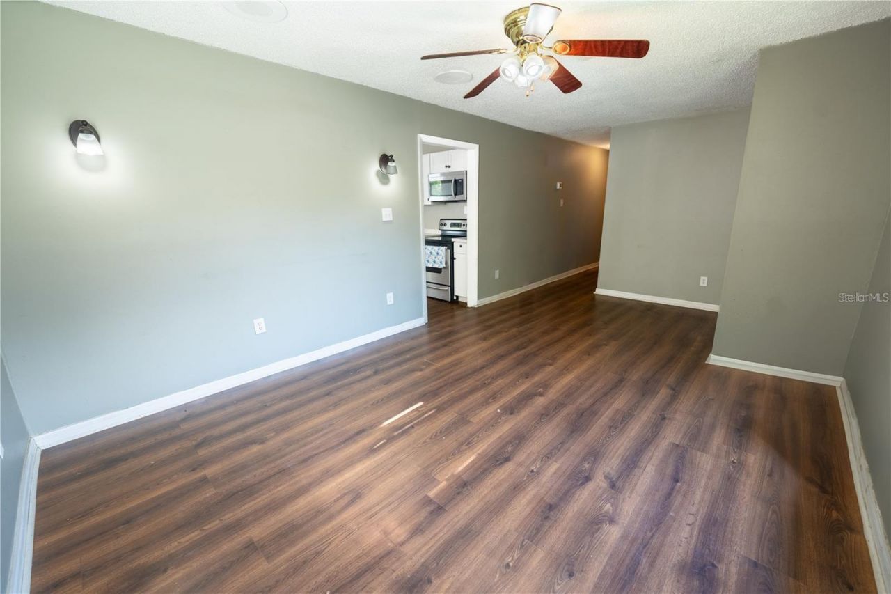 535 W Division Street, Deland, FL 32720 Photo