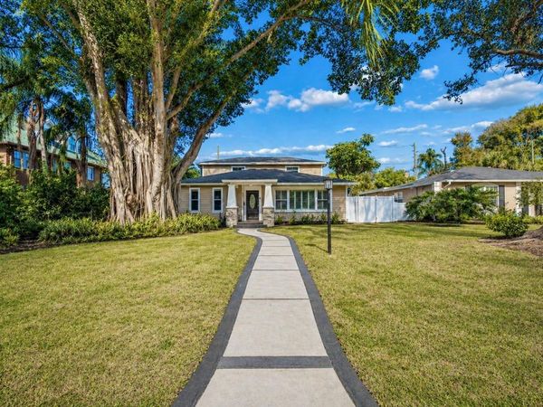 427 VILLAGRANDE AVENUE S, ST PETERSBURG, FL 33707