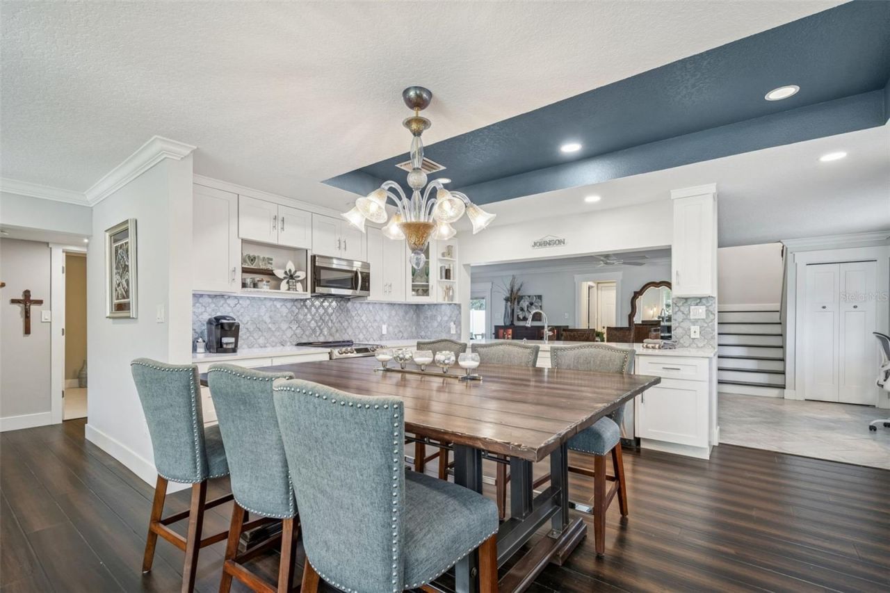 427 Villagrande Avenue S, Saint Petersburg, FL 33707 Photo